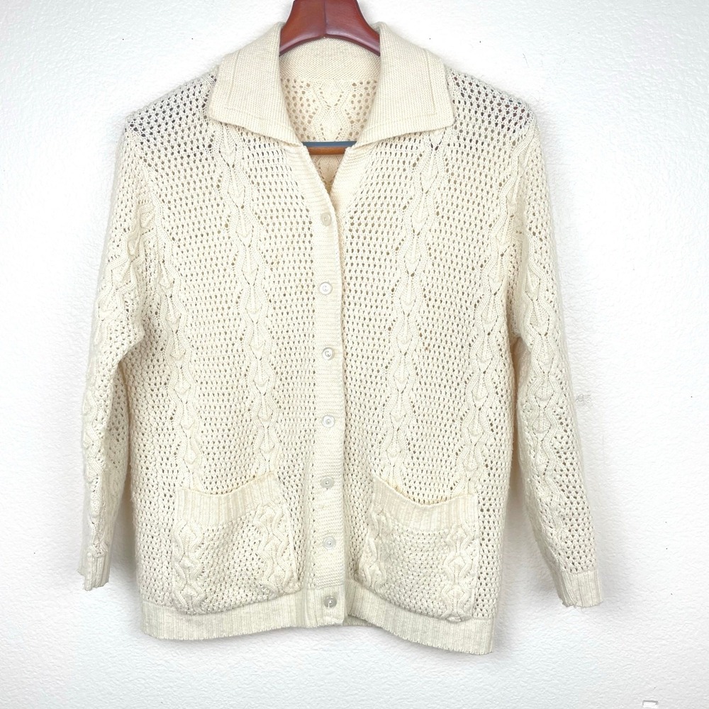 Vintage 70s Cardigan Sz M Crochet Cottage Granny Indie Grunge Cream Coastal